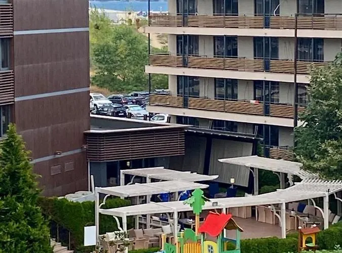 Grenada Отель 4*